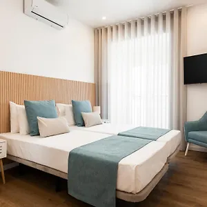 Madalena E Hostal