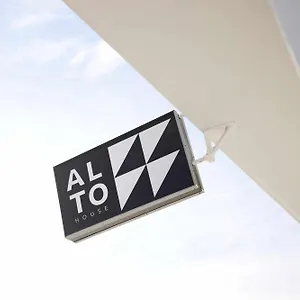 Alto House Al De Assinatura Modernista Pensión